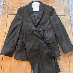 Lauren by Ralph Lauren boys 10R suit. Black with a subtle windowpane pattern.